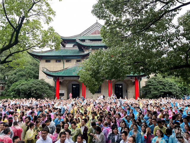 大國(guó)工匠 匠心筑夢(mèng)，三個(gè)視角聚焦習(xí)近平總書記長(zhǎng)沙之行